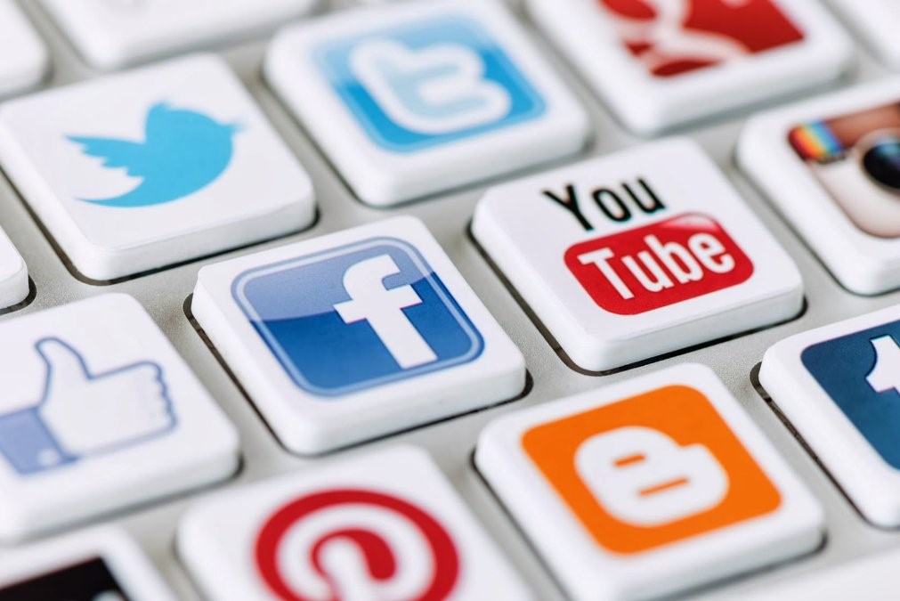 Facebook pirate les boutons des réseaux sociaux