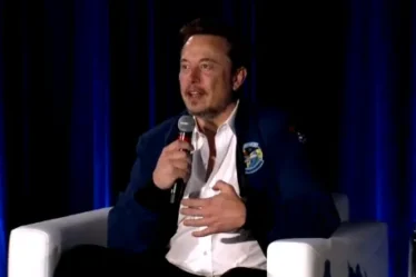 X souffre d'une attaque DDOS majeure alors que le contrecoup contre Elon Musk grandit
